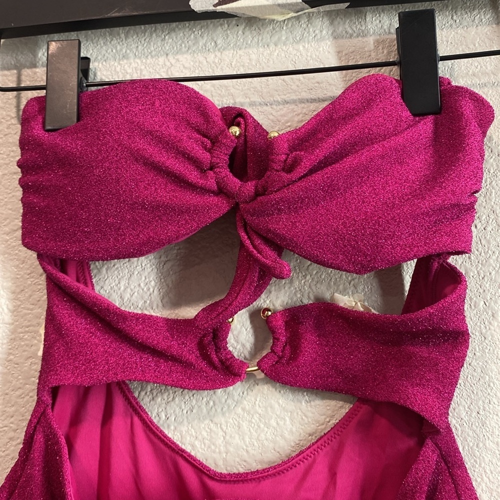 VICTORIA'S SECRET‎ SWIM Shimmer Cut-Out Bandeau One-Piece Swimsuit Size Small - Picture 6 of 13